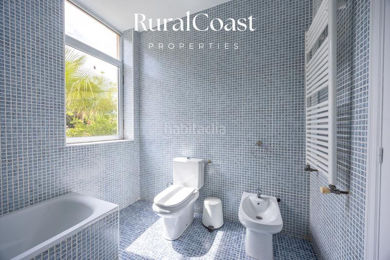 Foto 4bc2381e-1657-4356-8562-a3140a14078d. Chalet villa exclusiva con licencia de turismo de 4 dormitorios y 4 baños con piscina y vistas al mar y montaña en coveta fumá, el campel en Campello (el)