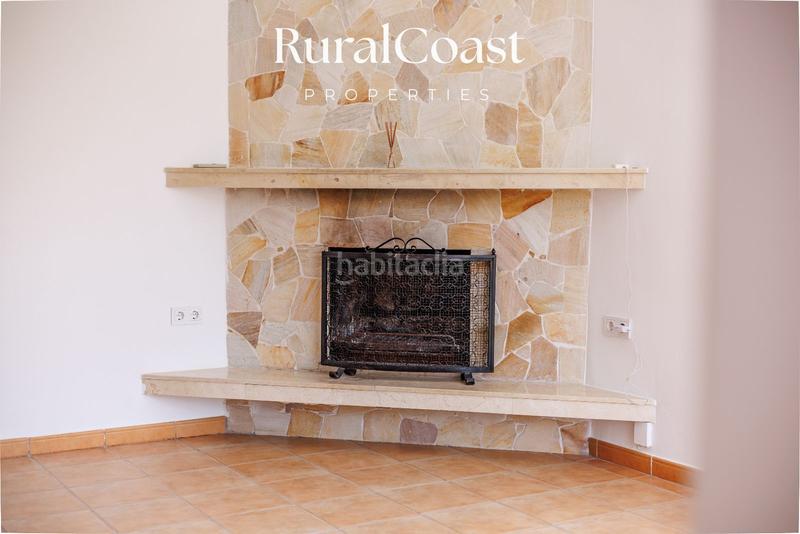 Foto e7c38da5-1278-4b88-8db9-d6c56b9692b2. Chalet villa exclusiva con licencia de turismo de 4 dormitorios y 4 baños con piscina y vistas al mar y montaña en coveta fumá, el campel en Campello (el)