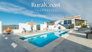 Chalet  Sin calle. Chalet ind., 5 hab., 3 baños, 34,000m2 parcela, piscina y vistas