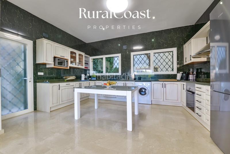 Foto 3241d542-d20d-4bd1-bf43-fe3fcf080086. Chalet sensacional chalet independiente hills. 3 habitaciones. 3 baños. piscina privada y excelentes vistas panorámicas en Altea