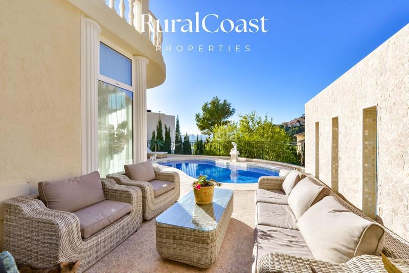 Foto 990e2f7c-59ad-4f1e-89d1-8336bc138a27. Chalet sensacional chalet independiente hills. 3 habitaciones. 3 baños. piscina privada y excelentes vistas panorámicas en Altea