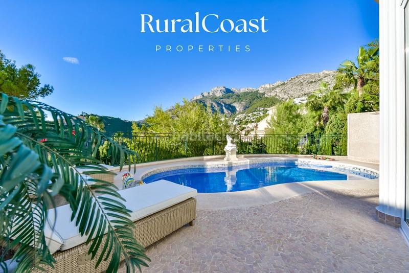 Foto af3c4897-baa3-4e5c-b835-e667a9b3b1b5. Chalet sensacional chalet independiente hills. 3 habitaciones. 3 baños. piscina privada y excelentes vistas panorámicas en Altea