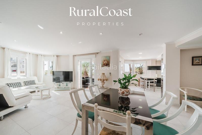 Foto d1563af0-e61d-4345-ac78-288f71ecfdbe. Chalet avec chauffage parking piscine dans Pueblo Español-Coveta Fumá Campello (el)