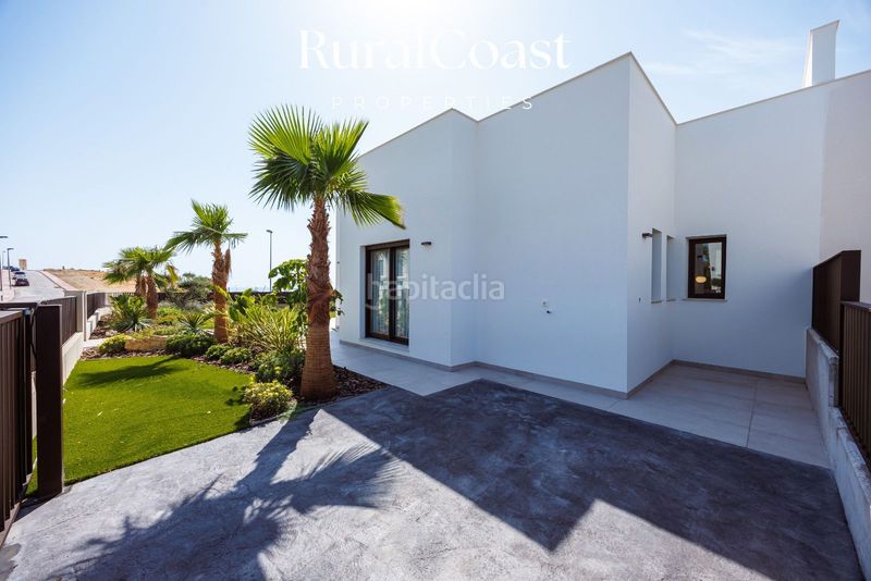 Foto f7385cd5-2634-426c-a92e-54b107e5f772. Casa amb aparcament piscina a Bonalba-Cotoveta Mutxamel