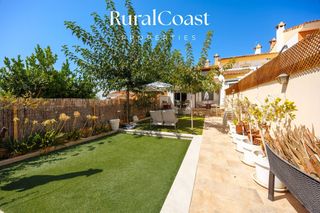 Maison jumelée  Herba luisa. Casa adosada, 180m2, 5 habitaciones, 2 baños, jardín, garaje, pi