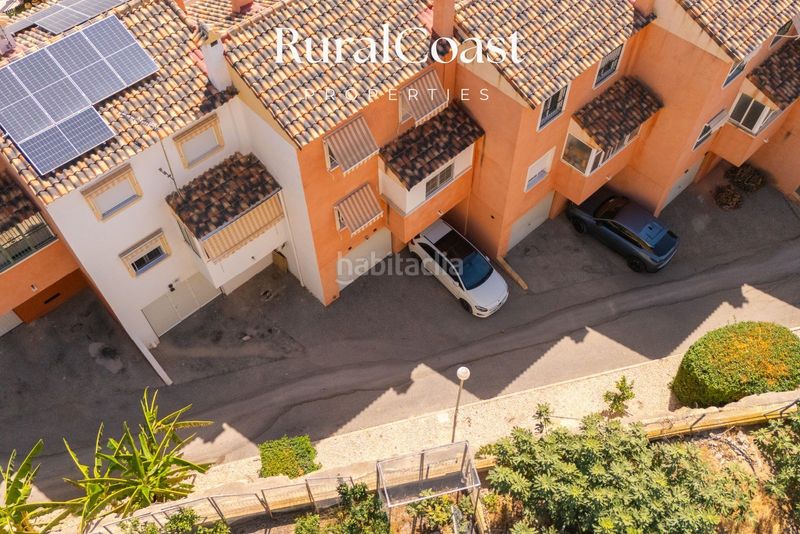 Foto d1e28916-2a5e-4932-ba5a-bac5ad048ac3. Casa adossada amb calefacció aparcament piscina a Mutxamel