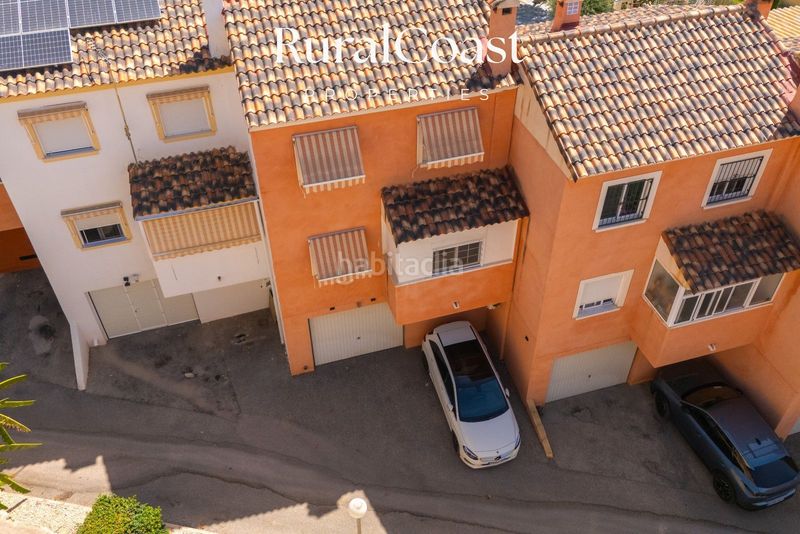 Foto e7f9f10e-d3a6-4714-ad79-c83943330daa. Casa adossada amb calefacció aparcament piscina a Mutxamel