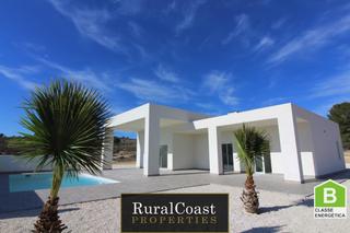 Chalet  Caserio culebron. Chalet independiente en venta con 163 m2, 3 habitaciones y 2 bañ