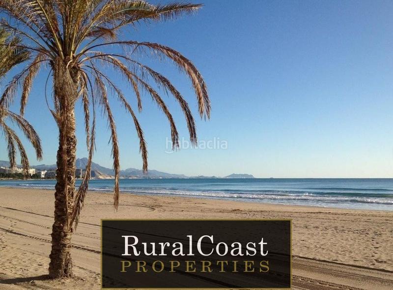 Foto e4a7555a-0451-45a0-8a5a-18a8087e4636. Chalet espectacular chalet independiente en san juan. 3 habitaciones. 3 baños. piscina privada y vistas al mar y montaña en San Juan de Alicante
