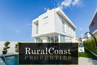 Chalet  De noruega. Increíble chalet independiente de 169m2 en gran alacant. 4 dormi