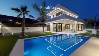 Chalet  Praga. Exclusivo chalet independiente en sierra cortina, finestrat. 3 h
