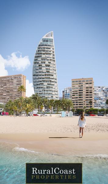 Foto 1c6fe60c-961c-4454-bc74-864cc7c28ee3. Piso elegante piso en 1ra línea de playa . 2 habitaciones. 2 baños. piscina infinity y espectaculares vistas al mar en Benidorm
