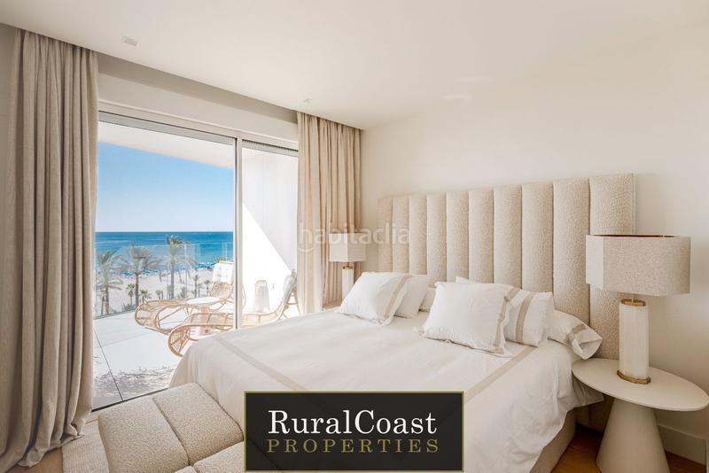 Foto abdba6b9-23d8-4c38-9b56-022d18a2e4b8. Piso elegante piso en 1ra línea de playa . 2 habitaciones. 2 baños. piscina infinity y espectaculares vistas al mar en Benidorm