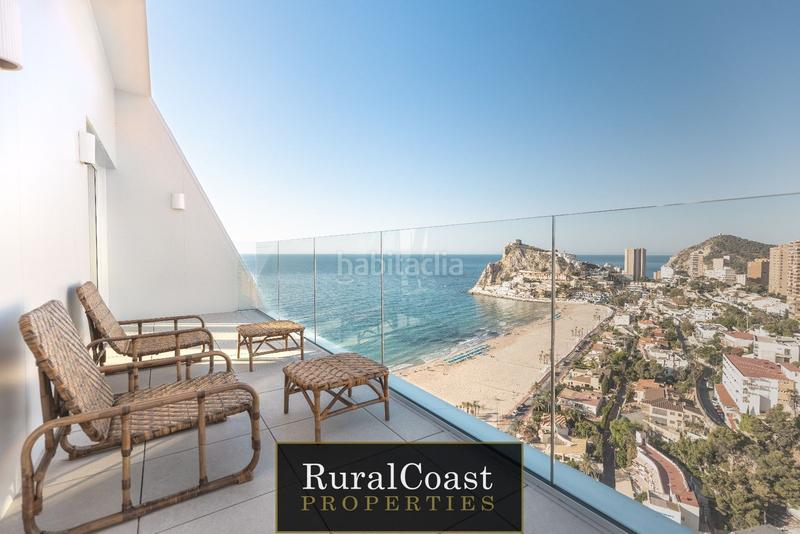 Foto c7bb2359-7bc0-4857-bf7b-5b21ee33aafa. Piso elegante piso en 1ra línea de playa . 2 habitaciones. 2 baños. piscina infinity y espectaculares vistas al mar en Benidorm
