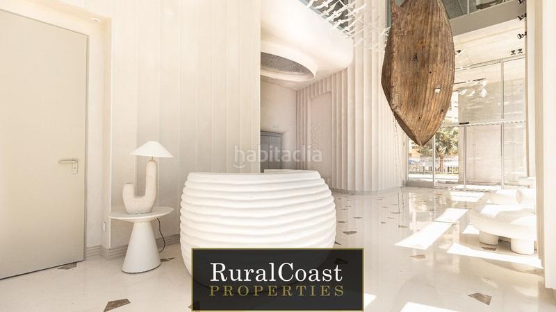 Foto d3f65a44-4987-40cc-aef5-ff255ed4793f. Piso elegante piso en 1ra línea de playa . 2 habitaciones. 2 baños. piscina infinity y espectaculares vistas al mar en Benidorm