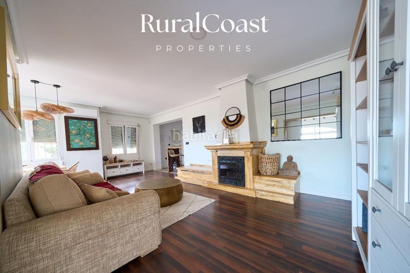 Foto 1b206591-2570-496b-842d-88f29caf8b2e. Chalet with pool in Pueblo Español-Coveta Fumá Campello (el)