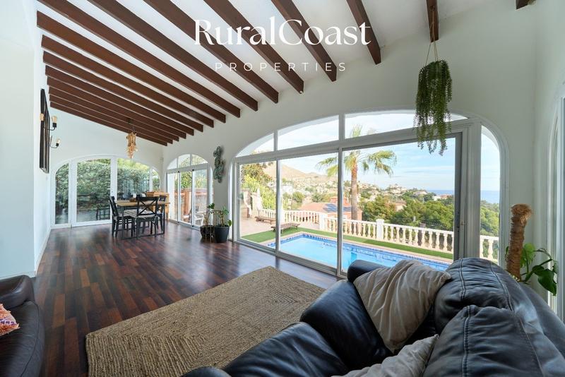 Foto 26c9247a-4e73-4330-8d2c-7ef067db3253. Chalet with pool in Pueblo Español-Coveta Fumá Campello (el)