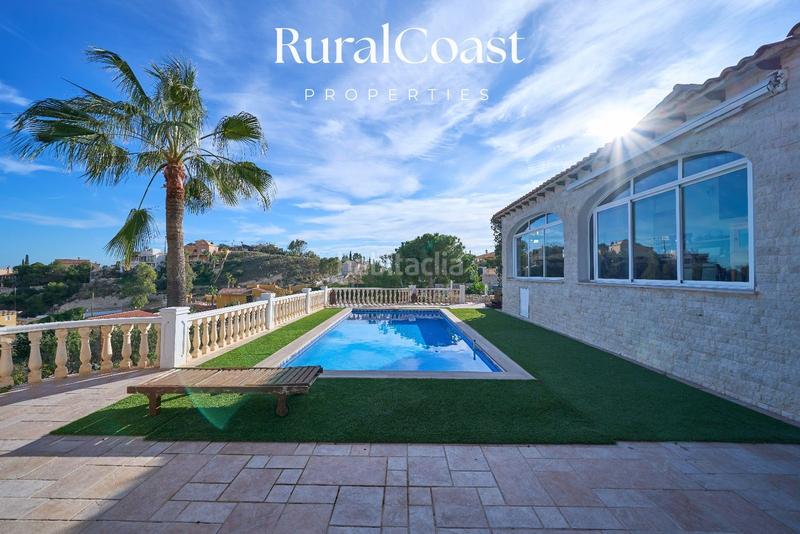 Foto 2d55bb02-f80d-447d-91d3-bc89b106c5f9. Chalet with pool in Pueblo Español-Coveta Fumá Campello (el)