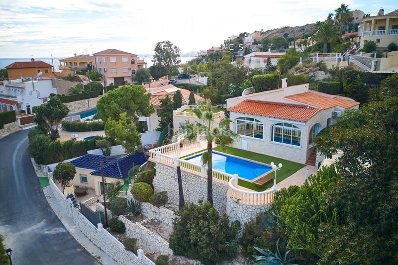 Foto 5a11c167-370b-49a1-8ae8-5312a3b11592. Chalet with pool in Pueblo Español-Coveta Fumá Campello (el)