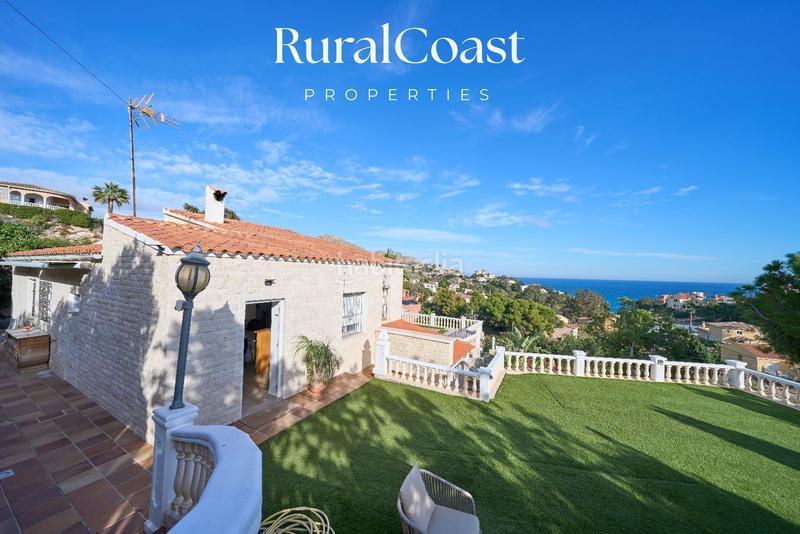 Foto bdd093dd-6aa3-4134-b283-2458ed122563. Chalet with pool in Pueblo Español-Coveta Fumá Campello (el)