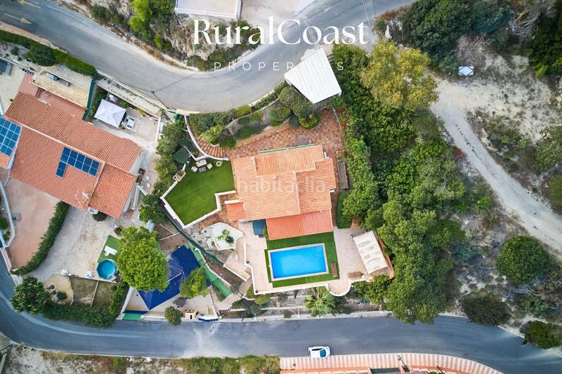 Foto e566c5ba-5217-4513-b222-6d750065b433. Chalet with pool in Pueblo Español-Coveta Fumá Campello (el)