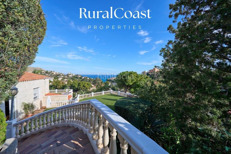 Foto f0948603-946c-4553-ae39-ef4f279ac808. Chalet with pool in Pueblo Español-Coveta Fumá Campello (el)