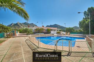 Xalet  Els planets. Amplio chalet indep. 419m2, 12.468m2  parcela, 5 dormitorios, 3