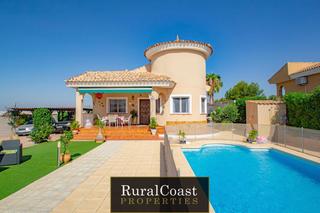 Xalet  Serra bernia. Chalet independiente, 809m2 parcela, 3 habitaciones, 2 baños, pi