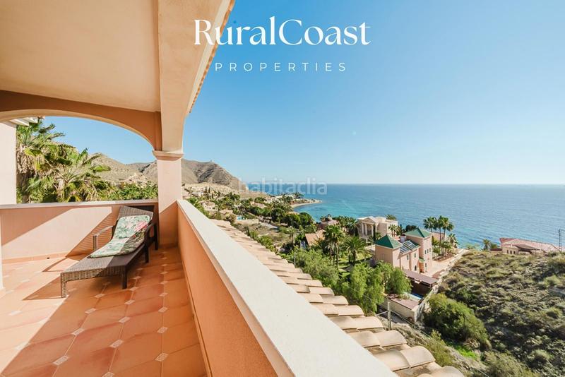 Foto 34734d78-e3c7-4cdf-a7f6-01c848bdb346. Chalet magnífico chalet independiente en coveta fuma. 5 habitaciones. 4 baños. piscina y vistas al mar en Campello (el)