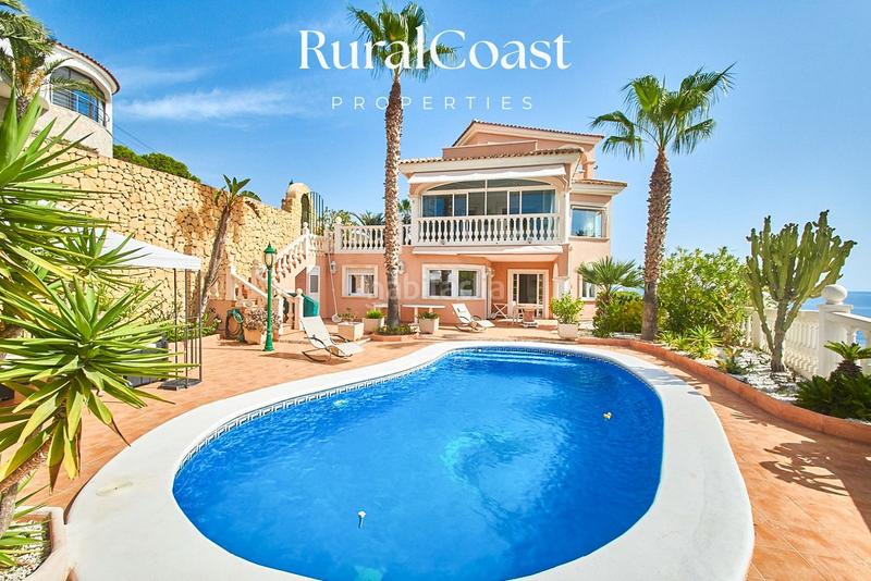 Foto 4b39ceea-1d03-4da9-b738-13ed4d50f776. Chalet magnífico chalet independiente en coveta fuma. 5 habitaciones. 4 baños. piscina y vistas al mar en Campello (el)