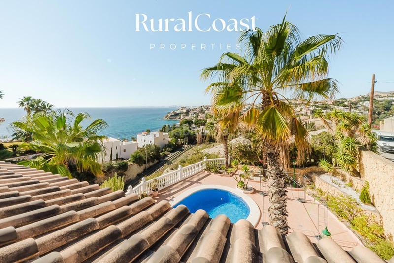 Foto 55233fc4-043a-4025-97d8-fb5504709709. Chalet magnífico chalet independiente en coveta fuma. 5 habitaciones. 4 baños. piscina y vistas al mar en Campello (el)