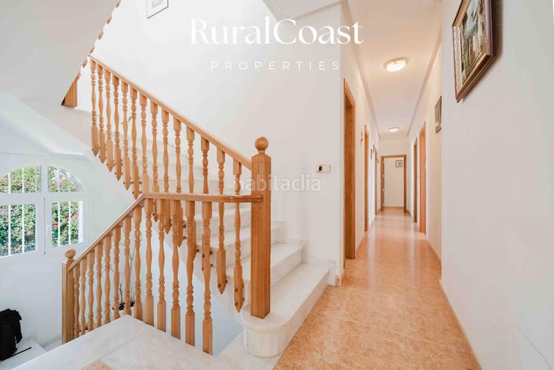 Foto 0c48df38-d458-4a7b-8726-3dbf88422ce3. Xalet amb calefacció aparcament piscina a Pueblo Acantilado-Lanuza Campello (el)