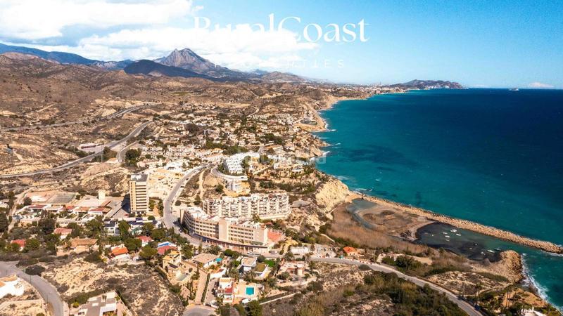 Foto 0d60a824-b83f-41c1-9613-c6baab820e16. Xalet amb calefacció aparcament piscina a Pueblo Acantilado-Lanuza Campello (el)