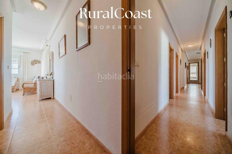 Foto 125c674c-76fc-4280-a06b-b2d4a1e6a661. Xalet amb calefacció aparcament piscina a Pueblo Acantilado-Lanuza Campello (el)