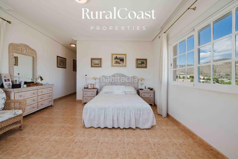 Foto 362470da-8a16-4b7f-8778-2d4a0fe36808. Xalet amb calefacció aparcament piscina a Pueblo Acantilado-Lanuza Campello (el)