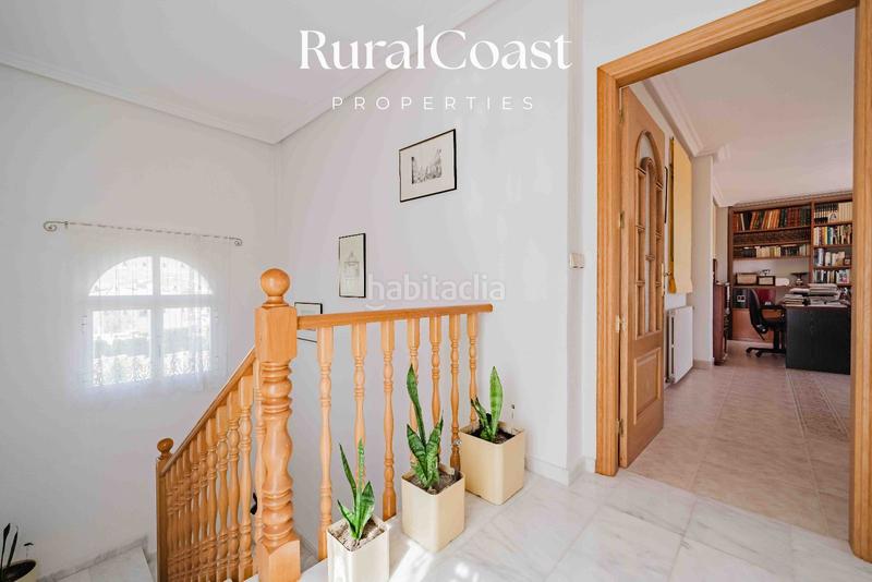 Foto 4594e67b-5d90-4a2a-8705-ce7302f1ec5d. Xalet amb calefacció aparcament piscina a Pueblo Acantilado-Lanuza Campello (el)