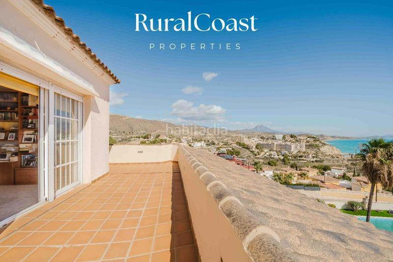 Foto 4b53ce3e-e98d-43ff-a63b-83d55bbbcab1. Xalet amb calefacció aparcament piscina a Pueblo Acantilado-Lanuza Campello (el)