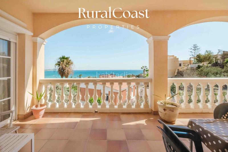 Foto 5cf7bf3d-bbc0-48d5-93b3-74f993ea844e. Xalet amb calefacció aparcament piscina a Pueblo Acantilado-Lanuza Campello (el)