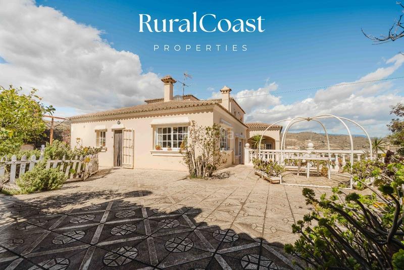 Foto 8bf80669-3d7b-413e-974e-bf266fee1f30. Xalet amb calefacció aparcament piscina a Pueblo Acantilado-Lanuza Campello (el)