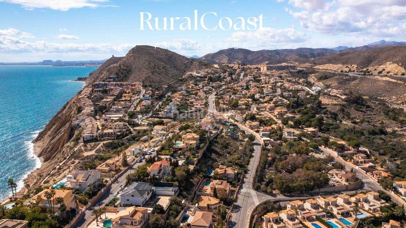 Foto a6167a7c-8110-4bd0-a2fa-4a182e1417d9. Xalet amb calefacció aparcament piscina a Pueblo Acantilado-Lanuza Campello (el)