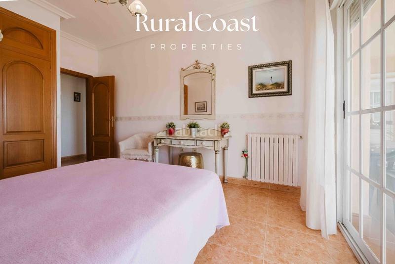 Foto f34317a5-504e-4f65-b5d7-6fd33cae4171. Xalet amb calefacció aparcament piscina a Pueblo Acantilado-Lanuza Campello (el)