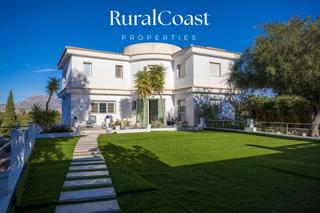 Chalet  Amistad. Chalet independiente moderno, parcela 1140m2, 340 m2, 4 habitaci