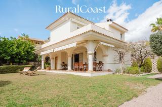Xalet  Boira urbanización los lagos. Exclusivo chalet de lujo en bonalba golf  diseño, confort y priv
