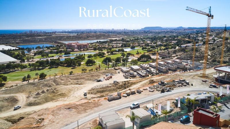 Foto 412a6942-bf9d-4e19-ad77-6abbc98c8154. Chalet con riscaldamento parcheggio piscina in Bonalba-Cotoveta Mutxamel