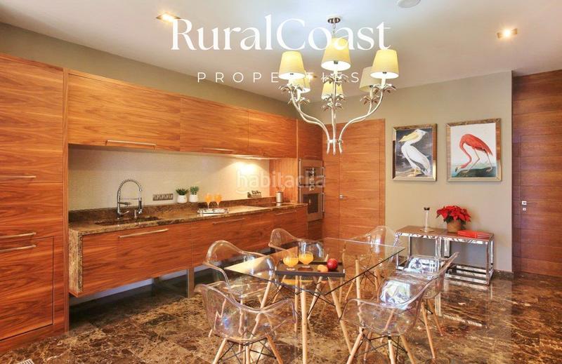 Foto e9ba8e7e-ebad-4483-ba46-6ec7064d3730. Chalet with heating parking pool in Campello Playa Campello (el)