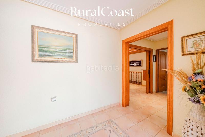 Foto 46907706-212f-4ce6-968e-15337594fd84. Chalet finca exclusiva con vistas abiertas, olivos centenarios y cercanía al mar en elche rural en Elche / Elx