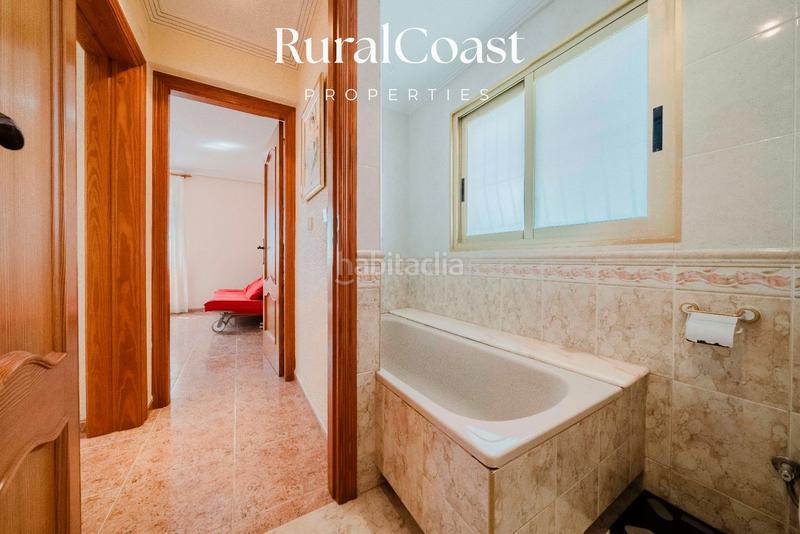 Foto 5c006dee-f1f6-41a2-b2c6-963394217a08. Chalet finca exclusiva con vistas abiertas, olivos centenarios y cercanía al mar en elche rural en Elche / Elx