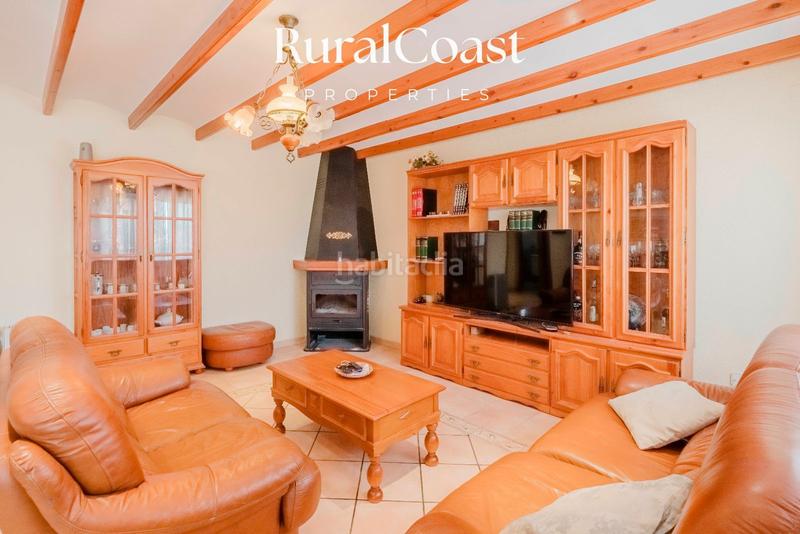 Foto fdfe69ac-e99e-400f-92cb-b58972f839b2. Chalet finca exclusiva con vistas abiertas, olivos centenarios y cercanía al mar en elche rural en Elche / Elx