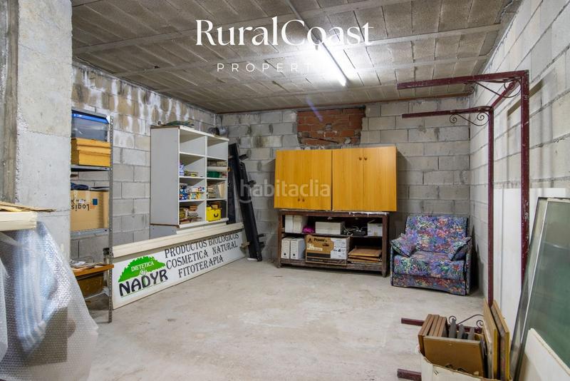Foto d2ab6ee9-e227-4cb5-848c-13b350de4594. Chalet  independiente, 350 m2, 4 hab. y 3 baños, piscina, calefacción gas butano. en Busot