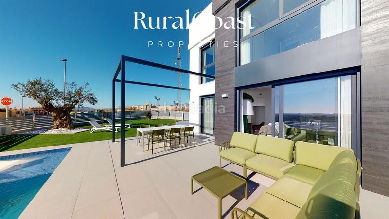 Foto 769f1d04-3e6e-430f-a3ed-dac91348e3ac. Chalet con piscina in Bonalba-Cotoveta Mutxamel